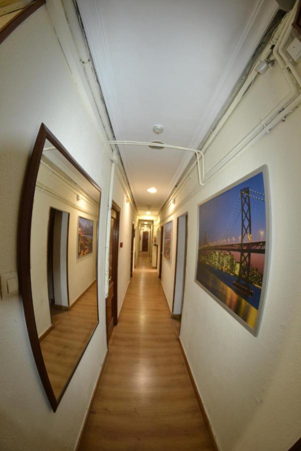 Rosales Residences Madrid Exterior foto